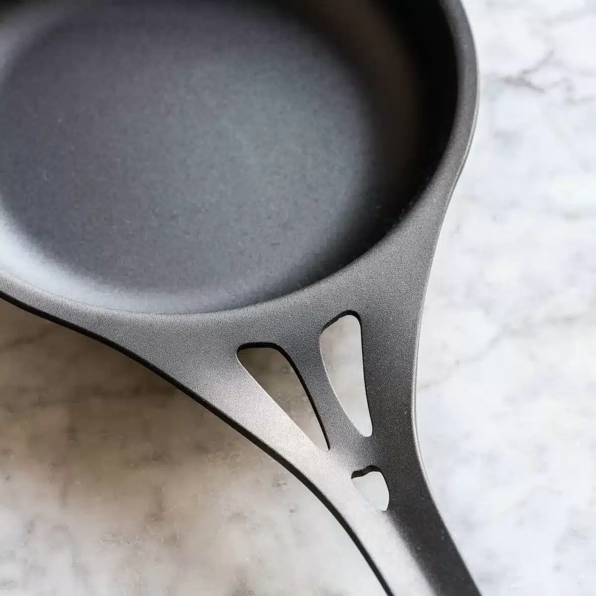 Solidteknics Iron Skillet