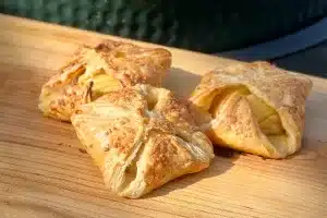 French Apple and Apricot Pies French Apple and Apricot Pies