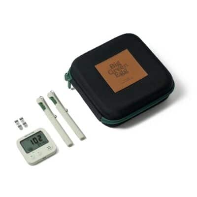Predictive Thermometer and Wifi Display Bundle show presentation box, two probes and controller